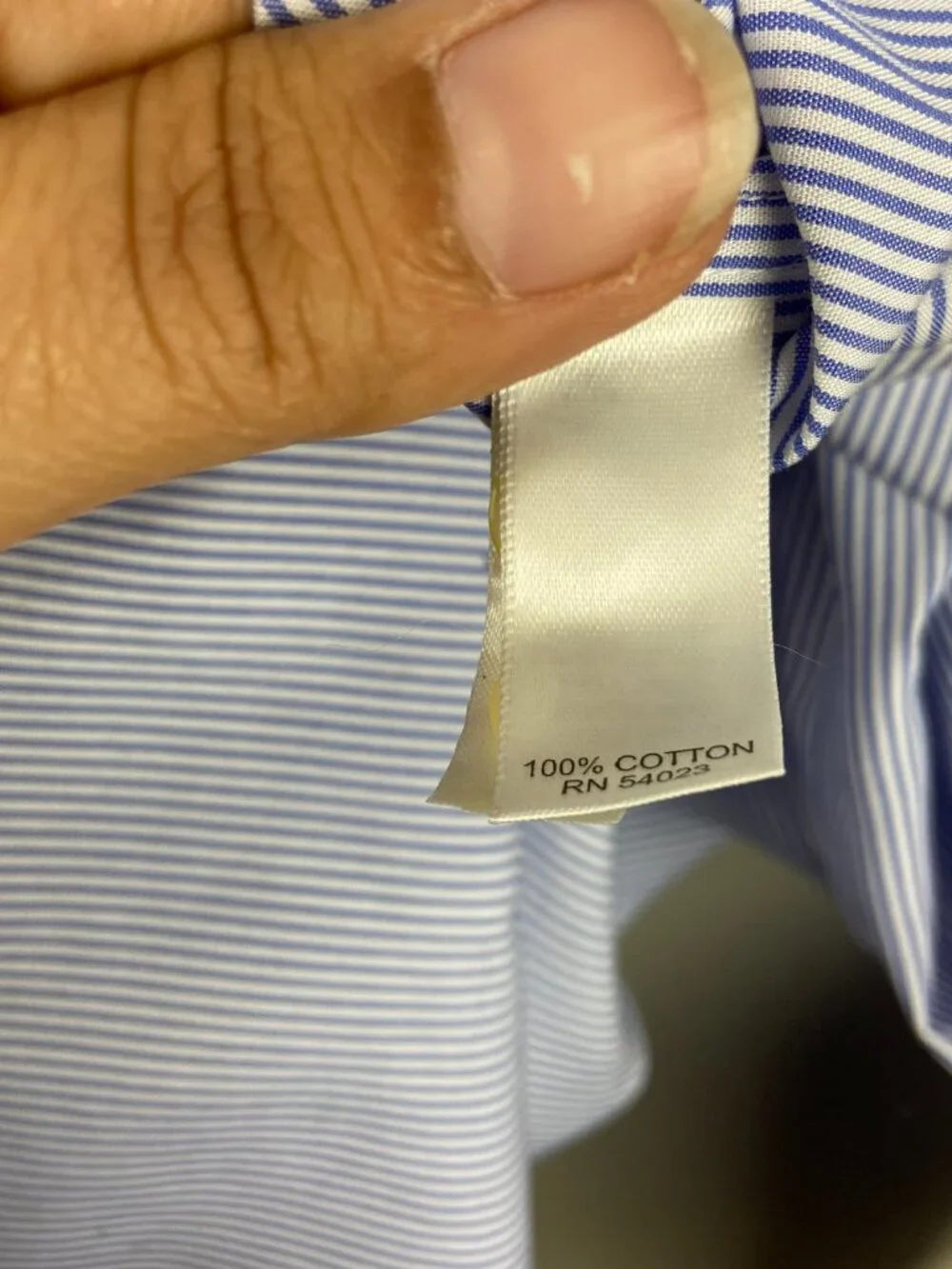 Banana Republic Non-Iron Classic Fit Blue & White Striped Button Up Size Large